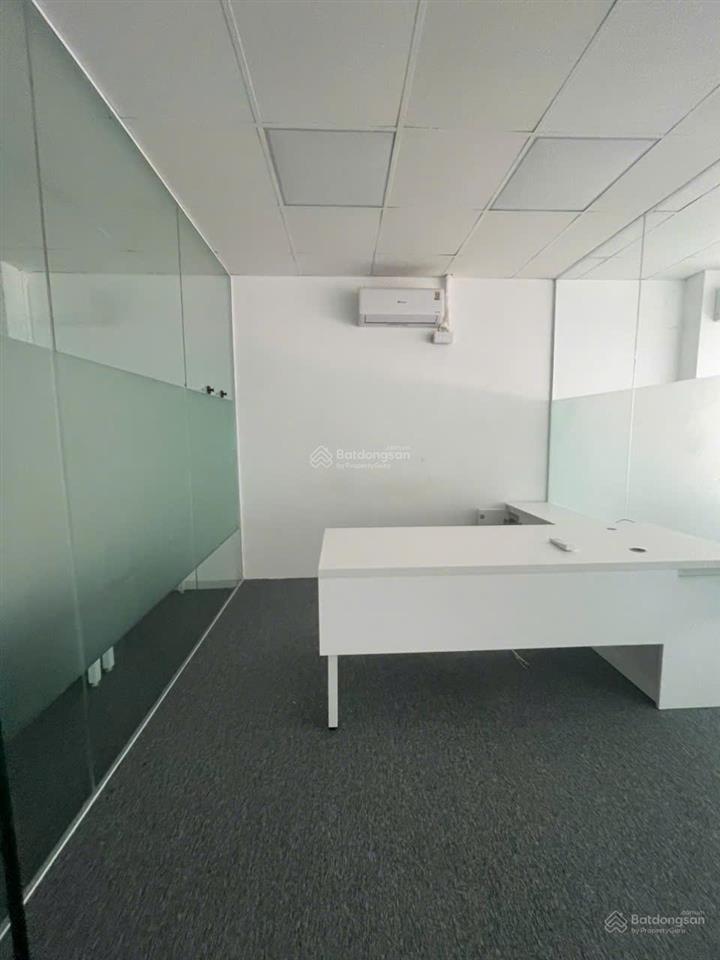 Cho thuê văn phòng 160m² tại ngõ tôn đức thắng, tầng 2, giá 26 tr, phí dịch vụ 200$