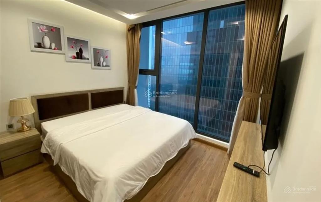 Cho thuê căn hộ m1 vinhomes metropolis 78m², 2pn 2wc, full nội thất cao cấp, giá 27 tr