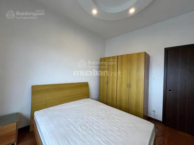 Cho thuê căn hộ 132m² tại 71 nguyễn chí thanh, 3pn, full nội thất, giá 20 tr, tầng cao, view hồ