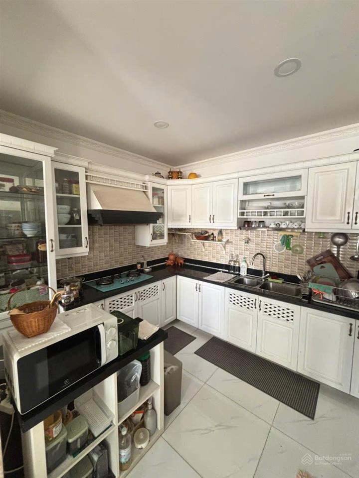 Chính chủ cần bán gấp penhouse chung cư skygaden 3 tân phong quận 7 hcm 0966 931 *** ms tâm