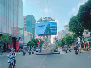 Chỉ 9,5 tỷ có ngay! mặt tiền phố ẩm thực phan xích long (8mx5m) 4 tầng btct, hđ thuê 45 triệu/tháng