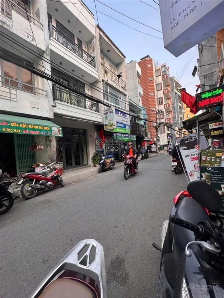 Bán nhà 2 mặt tiền q1 chỉ 9,9 tỷ  4 tầng tiện ở kết hợp kd  sầm uất trần quang khải giáp đa kao