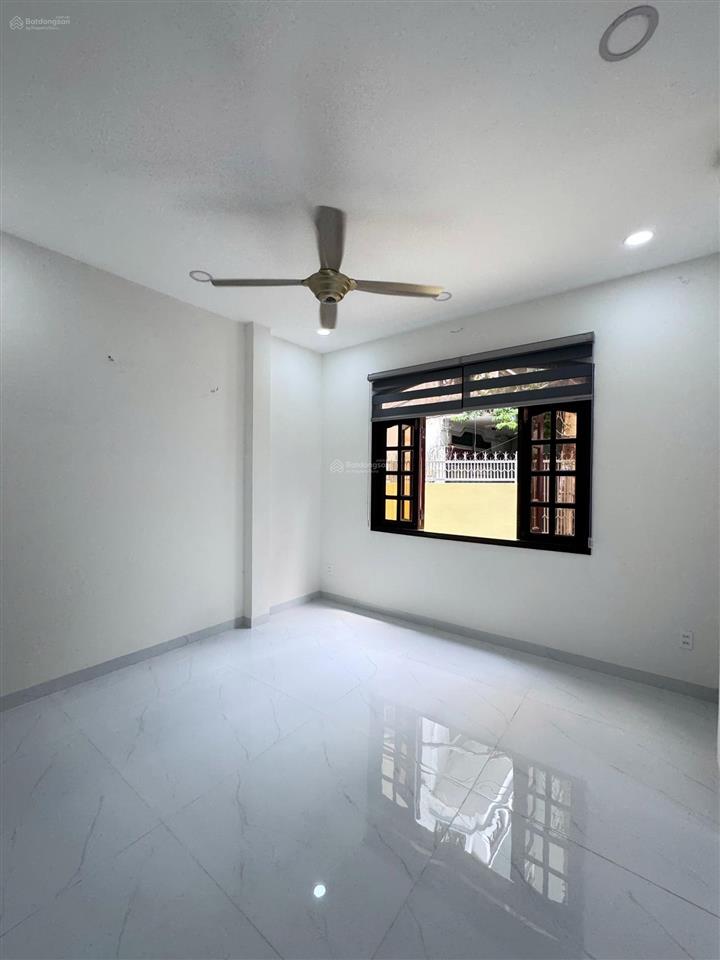 Bán biệt thự mini trần quang diệu q3 lê văn sỹ hiếm tầm giá 18,5 tỷ không căn so sánh 0966 931 ***