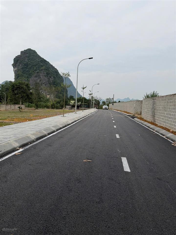 Chính chủ cần bán lô đất nằm đối diện quy hoạch cụm công nghiệp đô thị và dịch vụ bảo hiệu 530ha