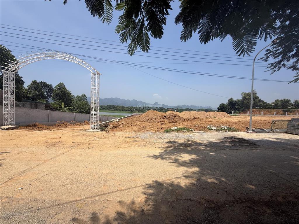 Sang nhượng hộ chủ đất lô đất nền view hồ đá bạc 120ha