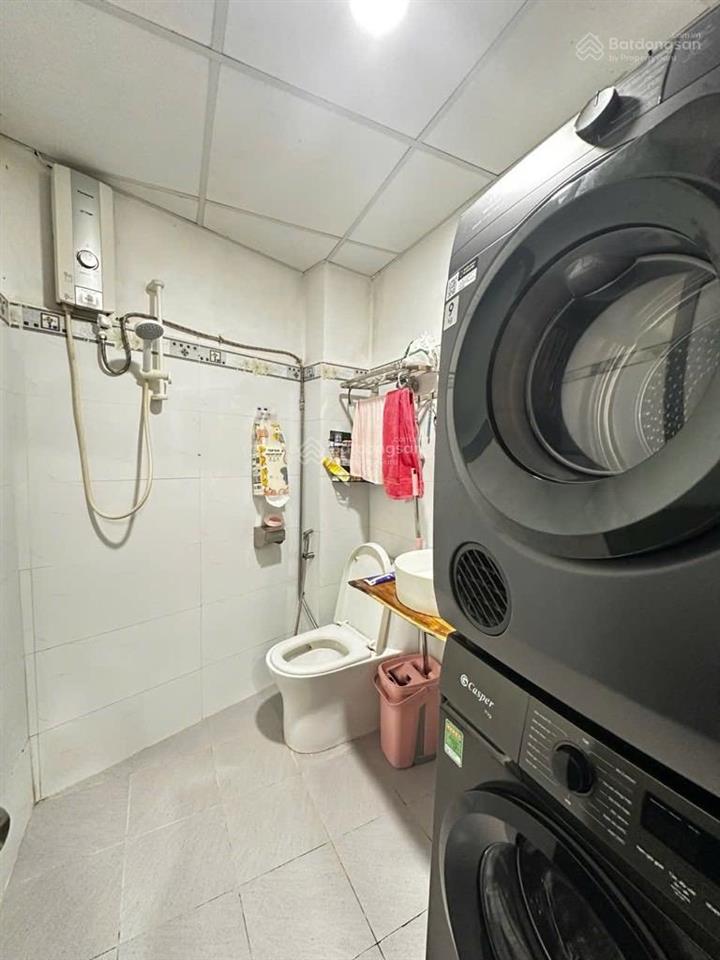Nhà nở hậu 5m hiếm 2 tầng hẻm 4m nam kỳ khởi nghĩa q3 dòng tiền 10tr/tháng giá chỉ 5,7 tỷ