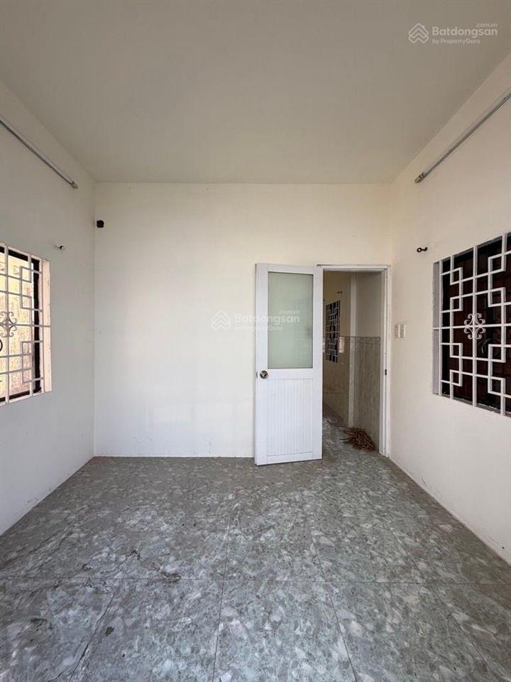 Trung tâm q.10 ngay vòng xoay lý thái tổ, 4 tầng 3pn 4wc, dtsd 80m2 sổ nở hậu nhẹ. giá 4.350 tỷ