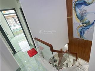 Nhà 2 tầng bình đông q8, mới đẹp ở ngay đón tết, hoàn công đủ nhỉnh nhẹ 5 tỷ ( tl )