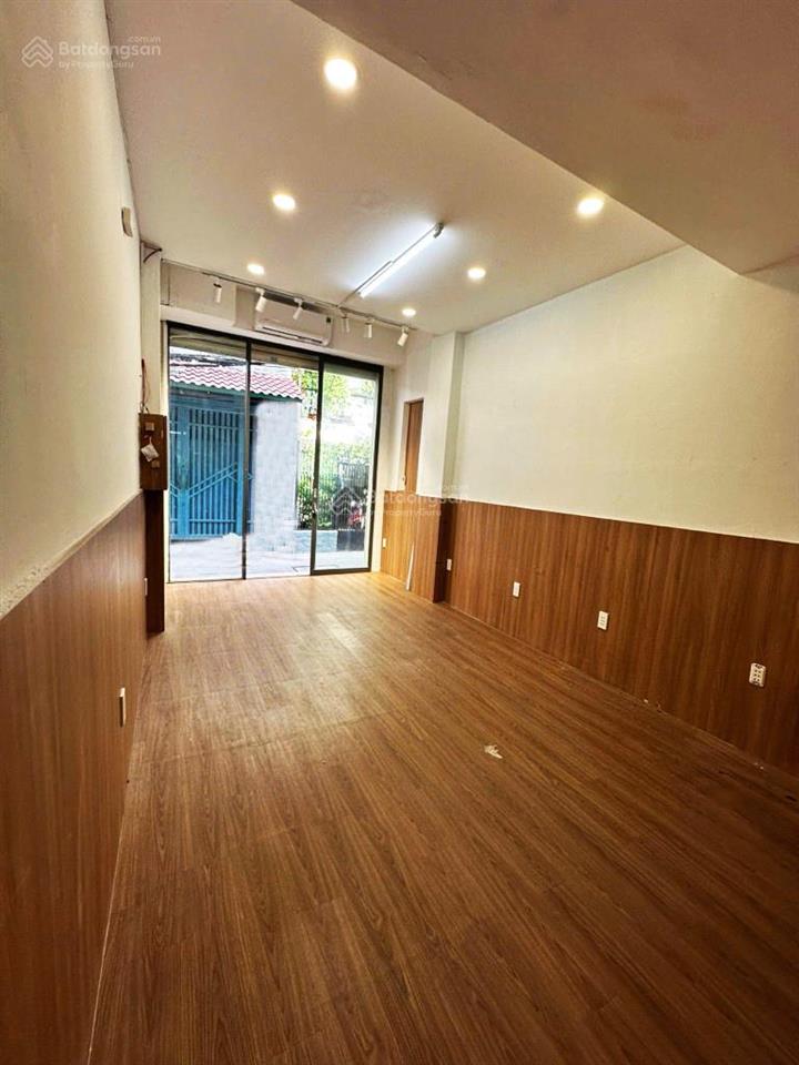 Căn hộ dịch vụ 9pn, nhà 2 mặt tiền hẻm 4m âu dương lân, quận 8. shr mới 2025, chỉ nhỉnh 8 tỷ ( tl )