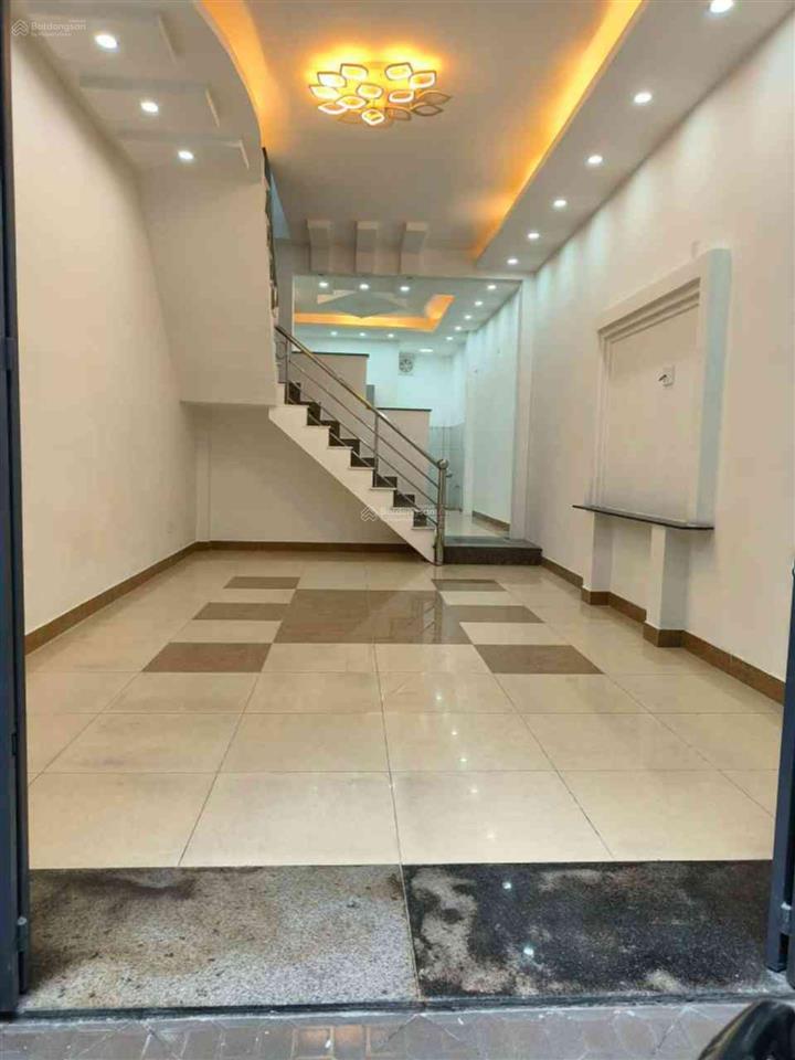 Nhà đẹp 2 tầng hẻm ô tô vip âu dương lân q8, shr vuông đẹp nở hậu nhẹ, kdc hiện hữu. chỉ nhỉnh 7 tỷ