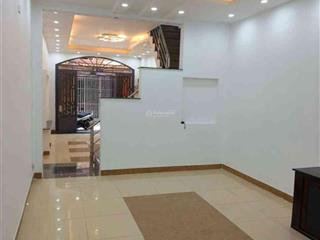 Nhà đẹp 2 tầng hẻm ô tô vip âu dương lân q8, shr vuông đẹp nở hậu nhẹ, kdc hiện hữu. chỉ nhỉnh 7 tỷ