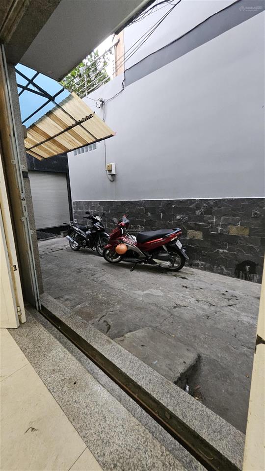 Bán nhà phố 2 tầng, 3pn, liên tỉnh 5 (quốc lộ 50) p.5 q.8, shr, kdc hiện hữu, chỉ 4,98 tỷ (tl)