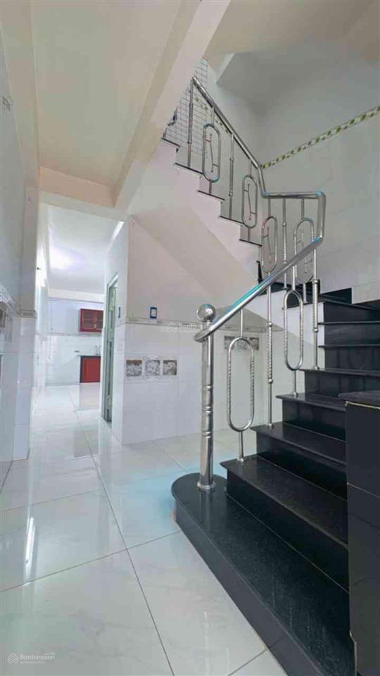 Bán nhà 3 tầng nguyễn duy p10 q8, đúc btct, gần cầu chà và, chỉ vài phút đến quận 5, shr chỉ 6tỷ38