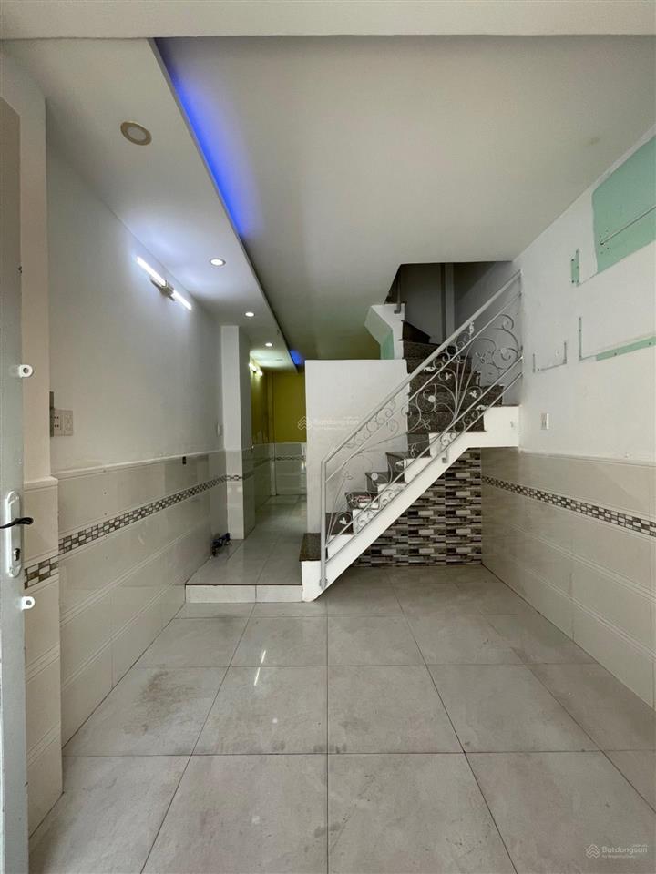 Bán nhà trệt, 1 lầu căn góc hẻm 1041 trần xuân soạn, q7. kdc hiện hữu, shr hoàn công chỉ 2tỷ9 (tl)