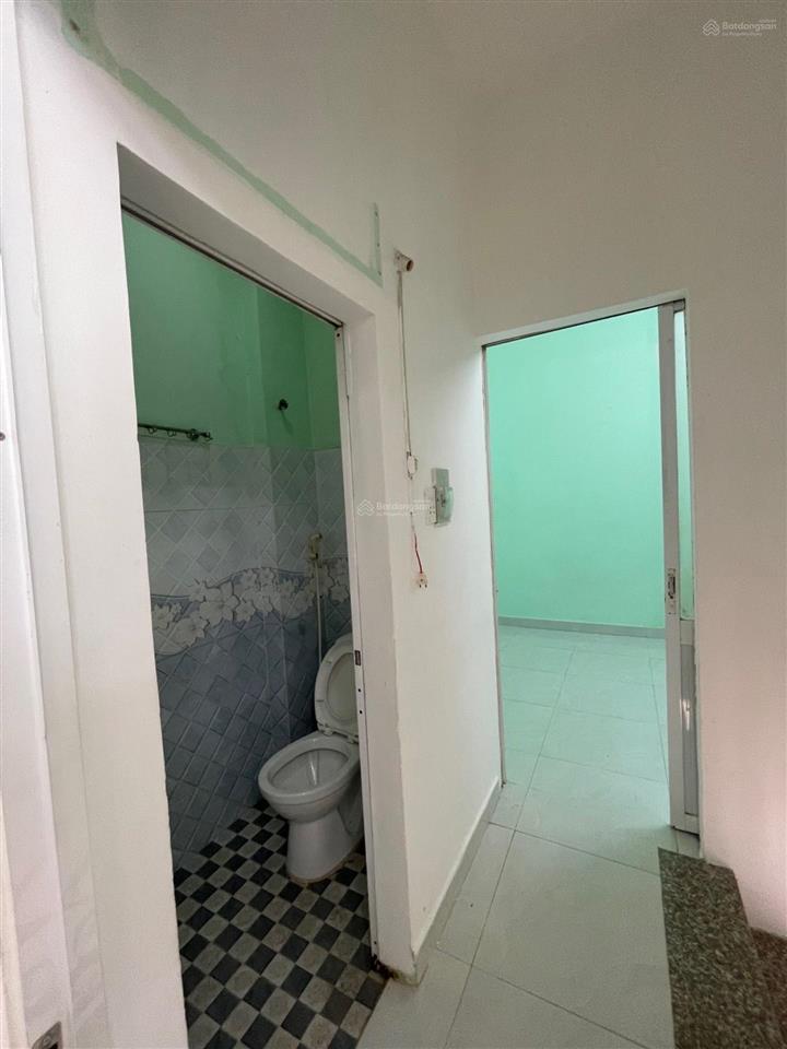 Bán nhà trệt, 1 lầu căn góc hẻm 1041 trần xuân soạn, q7. kdc hiện hữu, shr hoàn công chỉ 2tỷ9 (tl)