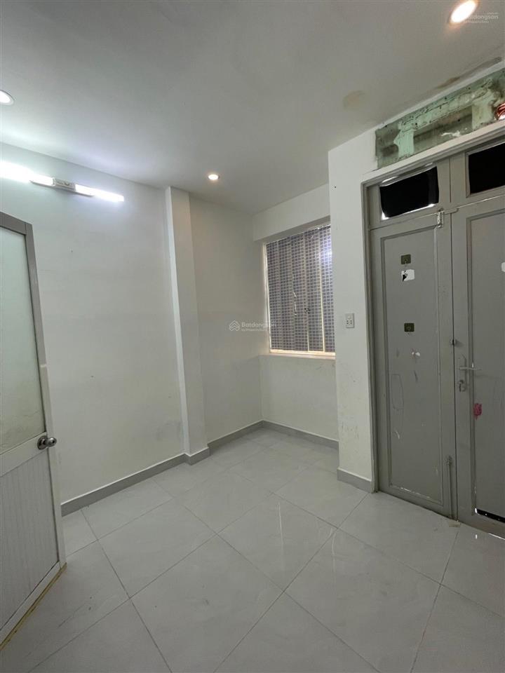 Bán nhà trệt, 1 lầu căn góc hẻm 1041 trần xuân soạn, q7. kdc hiện hữu, shr hoàn công chỉ 2tỷ9 (tl)