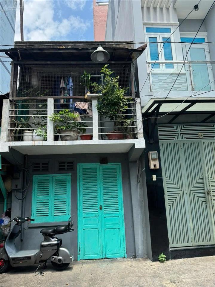 Bán nhà q4 khu vip bến vân đồn