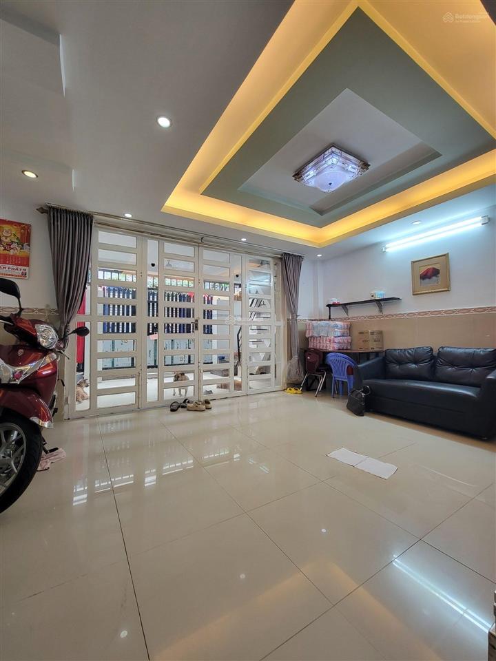 Nhà 3 tầng hẻm lâm văn bền q7 xe hơi vô tới cửa, kdc hiện hữu, shr vuông a4 chỉ 9 tỷ 99 (tl mạnh)