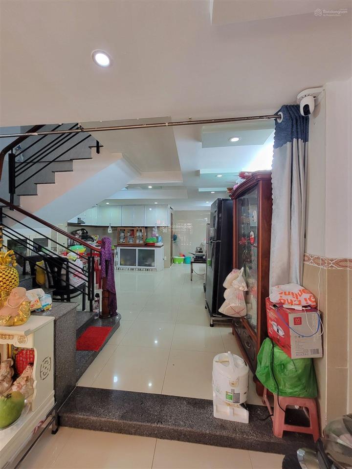 Nhà 3 tầng hẻm lâm văn bền q7 xe hơi vô tới cửa, kdc hiện hữu, shr vuông a4 chỉ 9 tỷ 99 (tl mạnh)