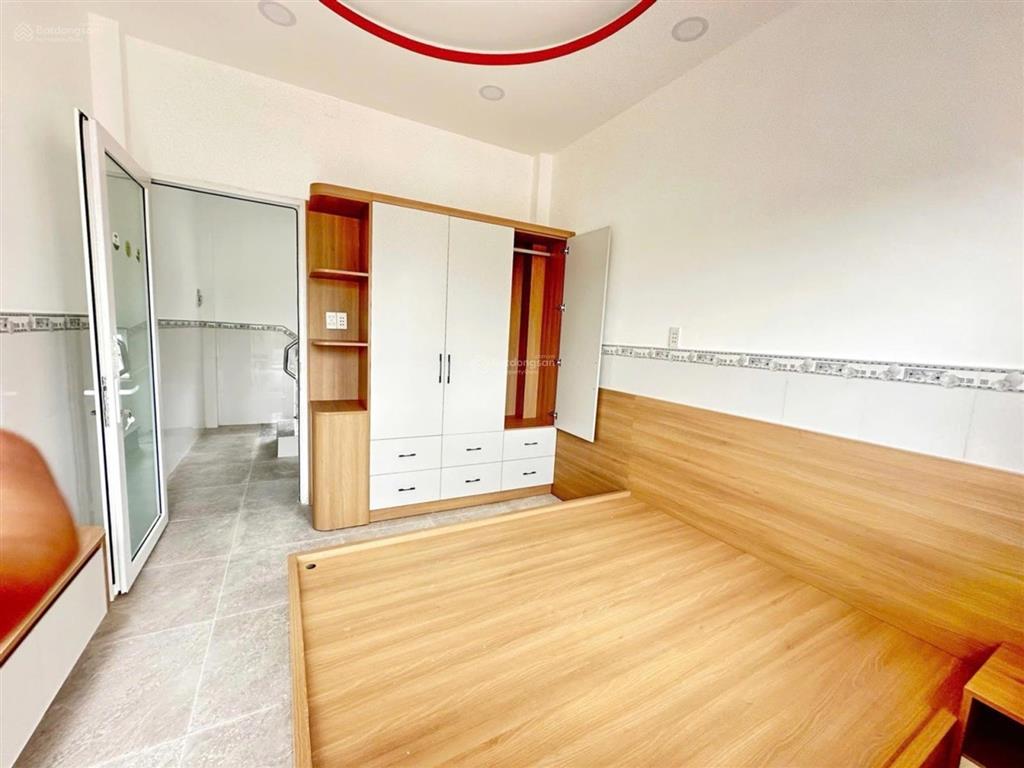 Nhà 4 tầng sát mặt đường trần xuân soạn q7, mới đẹp ở ngay, shr hoàn công đủ chỉ 4,47 tỷ (tl)