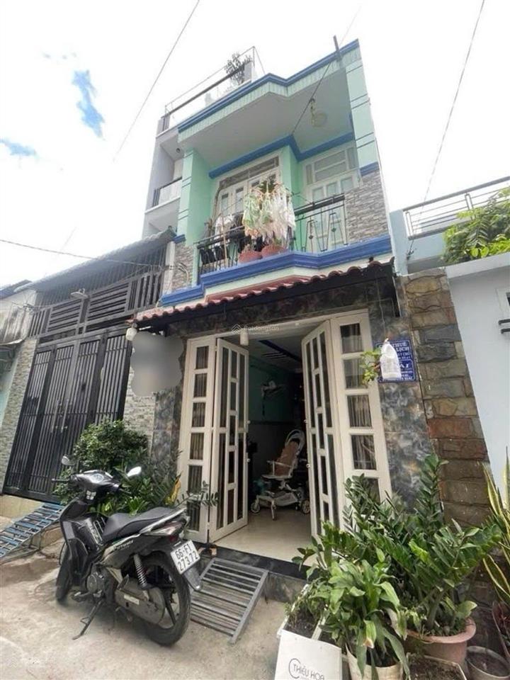 Bán gấp nhà đẹp xuất sắc tại hẻm xe hơi đỗ cửa 1041 trần xuân soạn, 31m2