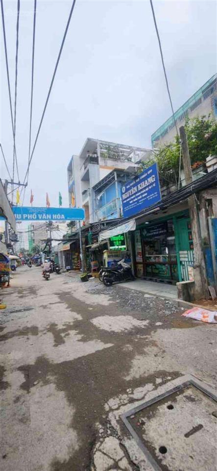 Đất trống 64m2 ngay trần xuân soạn thông ra hoàng trọng mậu đường 4m chỉ 6 tỷ