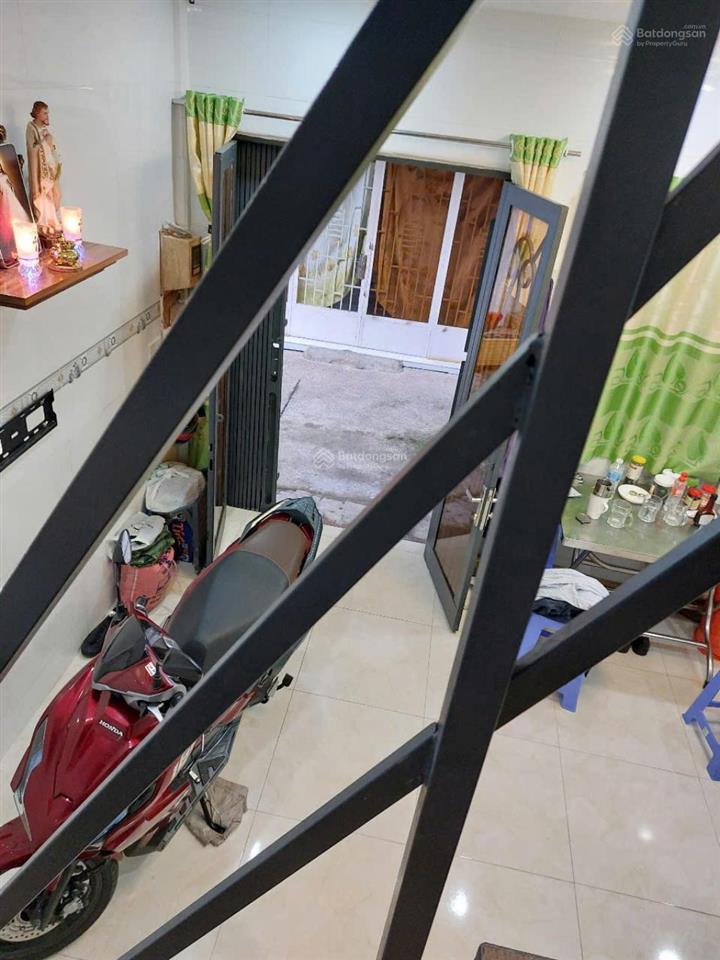 Bán nhà đặng chất đi bộ ra đủ tiện ích, chợ sát nhà