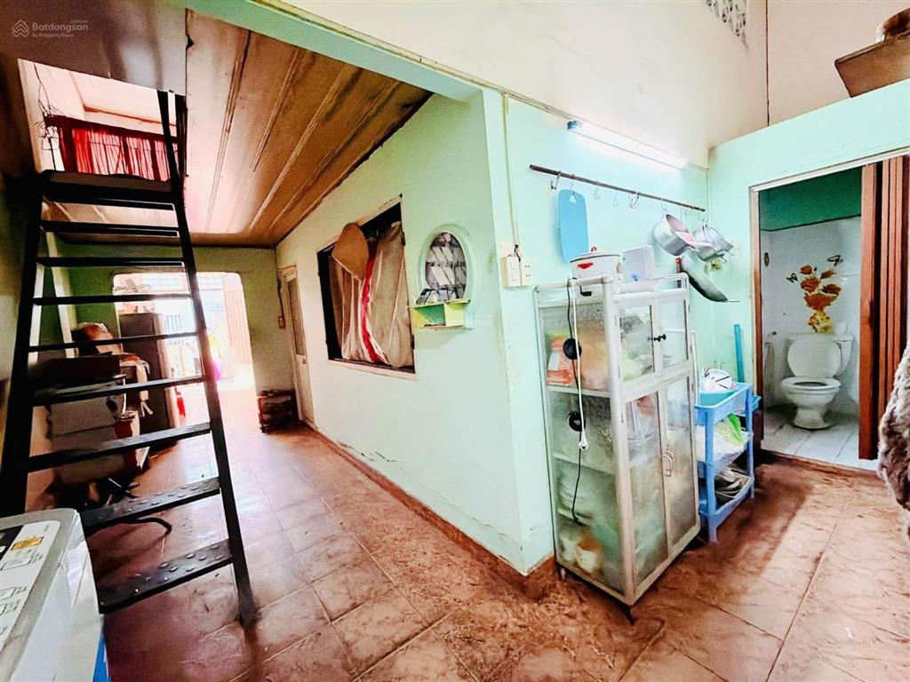 Siêu phẩm 60m đất nở hậu 6m  phan văn trị trung tâm q5 không lộ giới!