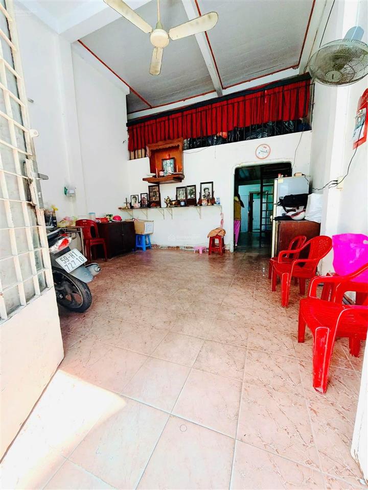 Siêu phẩm 60m đất nở hậu 6m  phan văn trị trung tâm q5 không lộ giới!