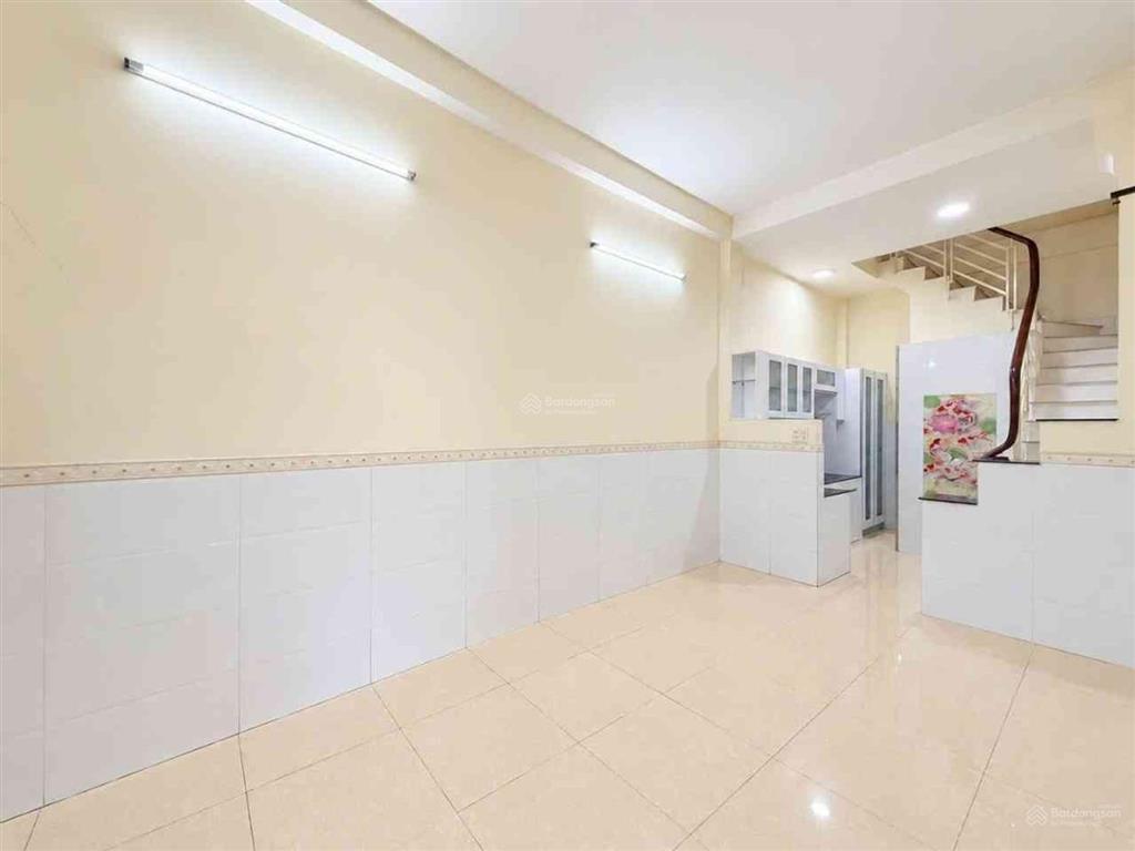 Hẻm xe tải khu vip thành thái  4 tầng btct tổng 100m2 chỉ 5.25 tỷ