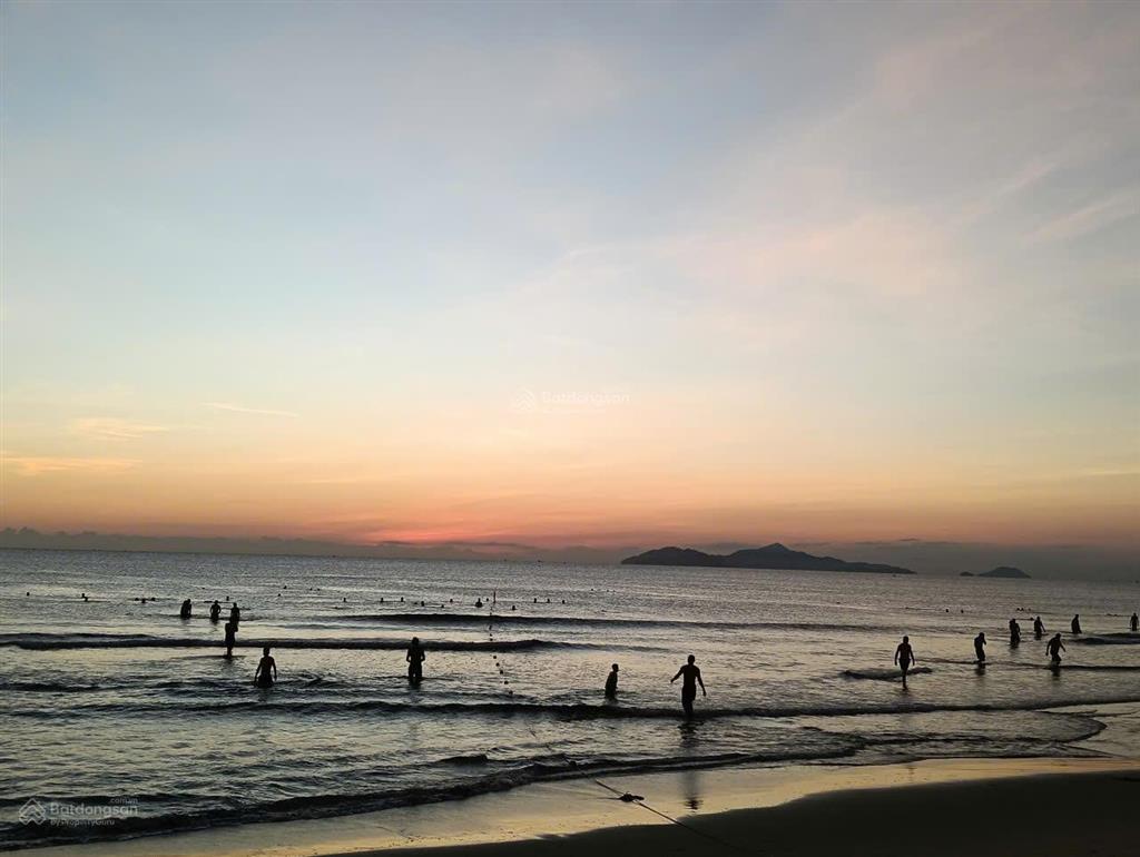 Đất biển đầu tuyến sơn trà  biển mân thái