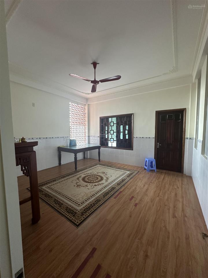 Bán nhà 4 tầng mt đường 5m5 gần nguyễn hữu thọ  nhà đẹp công năng đầy đủ