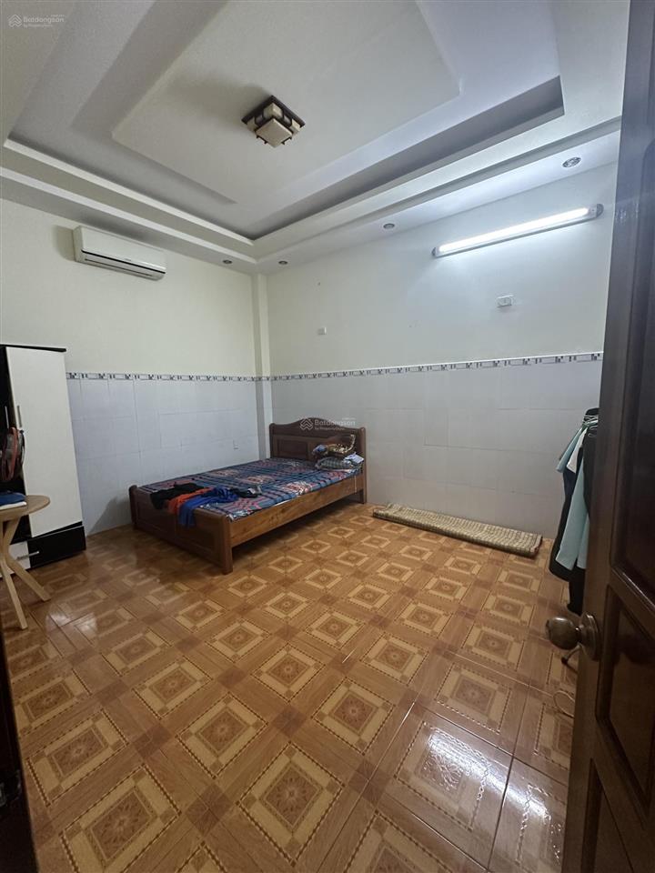 Bán nhà 4 tầng mt đường 5m5 gần nguyễn hữu thọ  nhà đẹp công năng đầy đủ