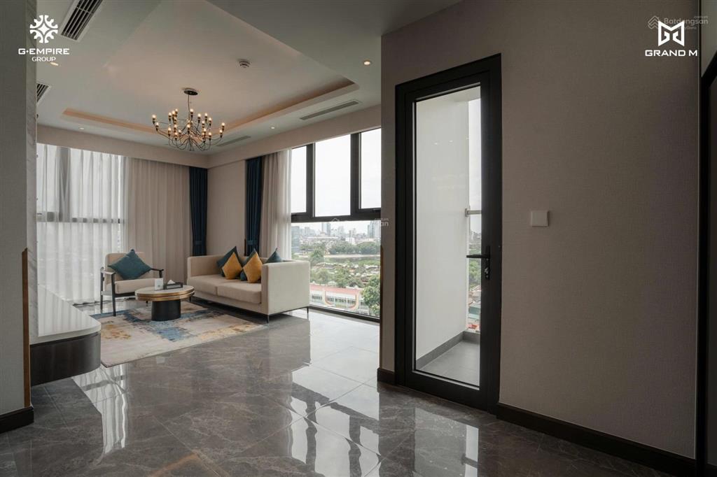 Cần bán gấp căn 2pn 57m2 full đồ nội thất cao cấp, chỉ việc xách vali vào ở