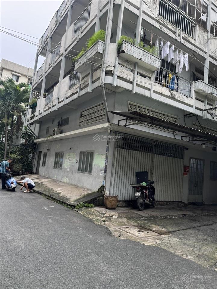 Chính chủ bán nhà căn góc 2 mt phường 1, quận 5  vị trí đẹp, giá tốt