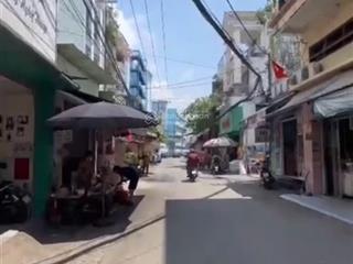 Có một căn giá nhỉnh 4 tỷ nhà hẻm xe hơi anh chị có muốn xem không