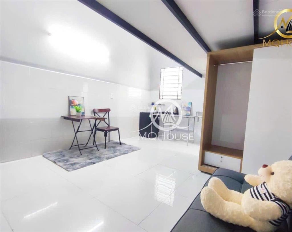 Cho thuê nhà trọ đẹp xuất sắc 1pn, 1wc giá siêu hời 3,9 triệu, 30m2 tại lê văn sỹ, q. phú nhuận