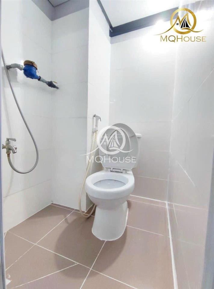 Cho thuê nhà trọ đẹp xuất sắc 1pn, 1wc giá siêu hời 3,9 triệu, 30m2 tại lê văn sỹ, q. phú nhuận
