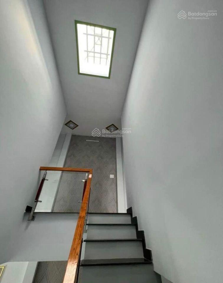 Bán gấp nhà riêng tại dương bá trạc, 40m2, 2pn, 2wc, pháp lý đầy đủ