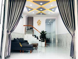 Bán nhà riêng tại bà hom, q6, 42m2, giá ưu đãi, view đẹp