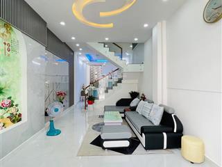 Nhà riêng đẹp tại lạc long quân 46 m2, nhiều tiện ích hấp dẫn