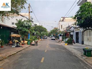 Hàng cực hiếm, giá tốt  nhà mặt tiền kinh doanh đường số 3, phước bình  chỉ 7.6 tỷ