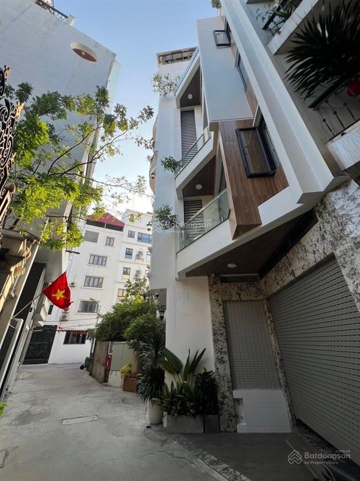 Bán nhà riêng 50m2, gara ô tô tại việt hưng, nội thất đẹp ở ngay15.5 tỷ