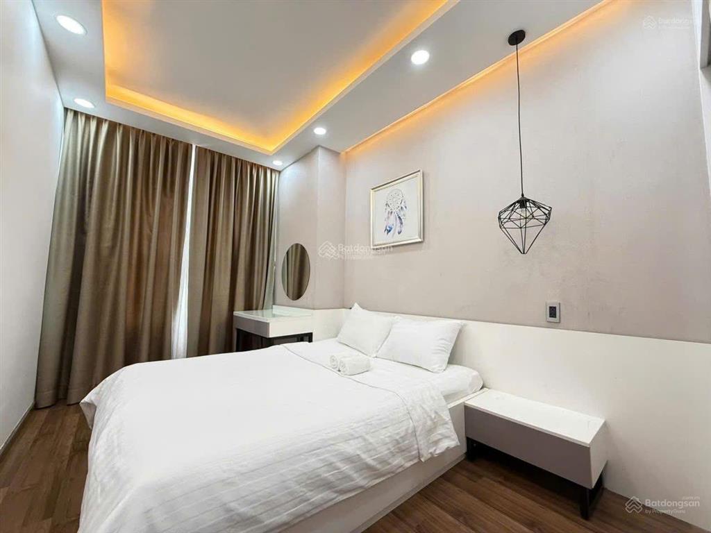 Ch 2pn mặt tiền phạm văn đồng bao thuế phí 1ty920 full nội thất đã có sổ ở ngay bank 70%