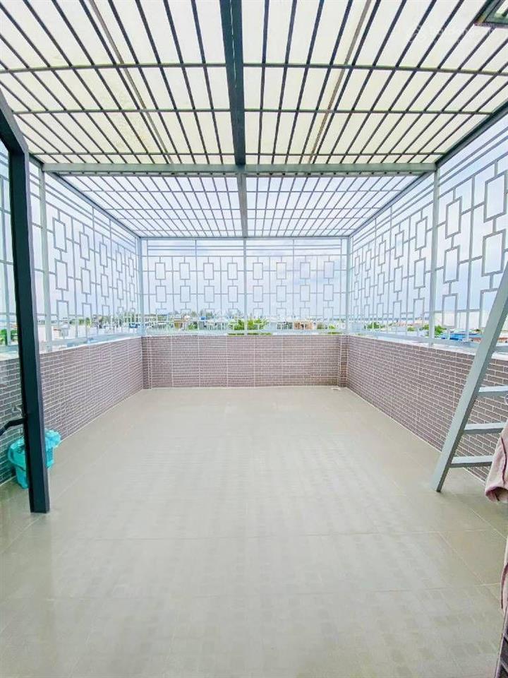 Bán gấp nhà riêng 102m2 , hxh thông , 4 tầng , 4pn , đào tông nguyên , nhà bè , giá 7tyx tl
