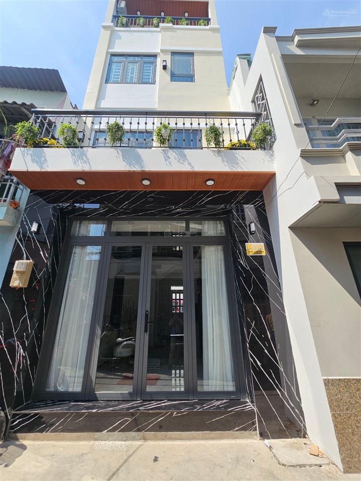Bán nhà mới ở ngay, 3 tầng, 3 phòng ngủ, p. tân hưng, sát mặt tiền xe hơi 30m chỉ 5 tỷ hơn