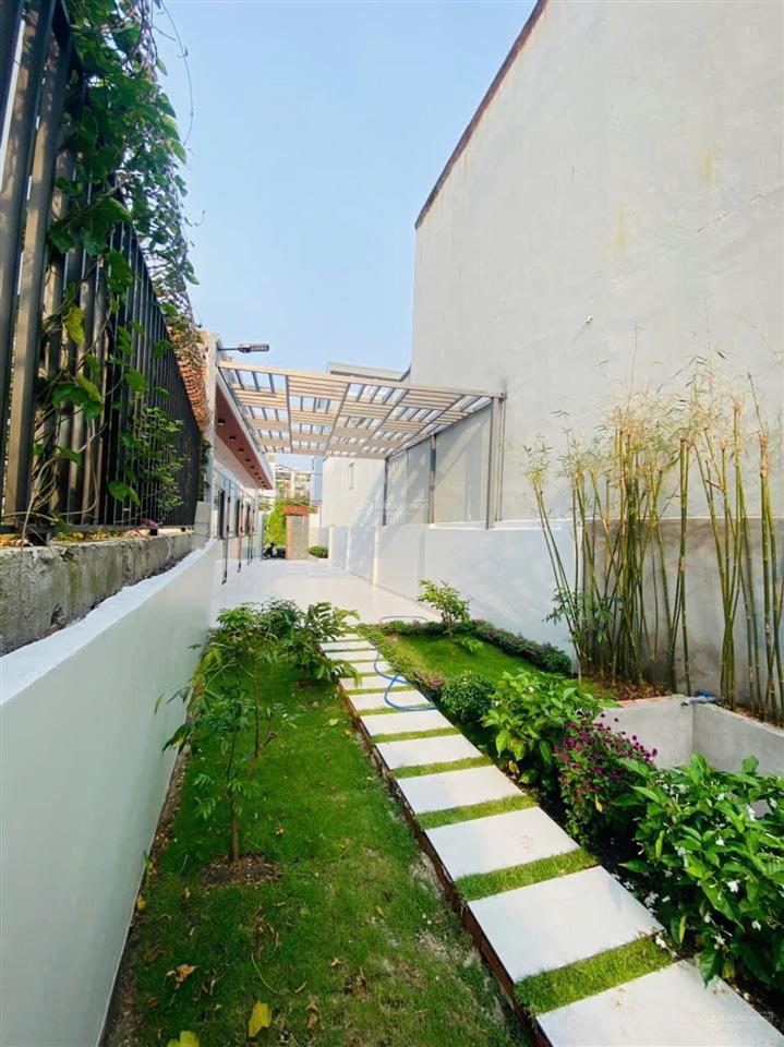 Bán nhà sân vườn 160m2, đường xe hơi, huỳnh tấn phát, 4pn, sân đỗ xe hơi chỉ 6tỷ hơn