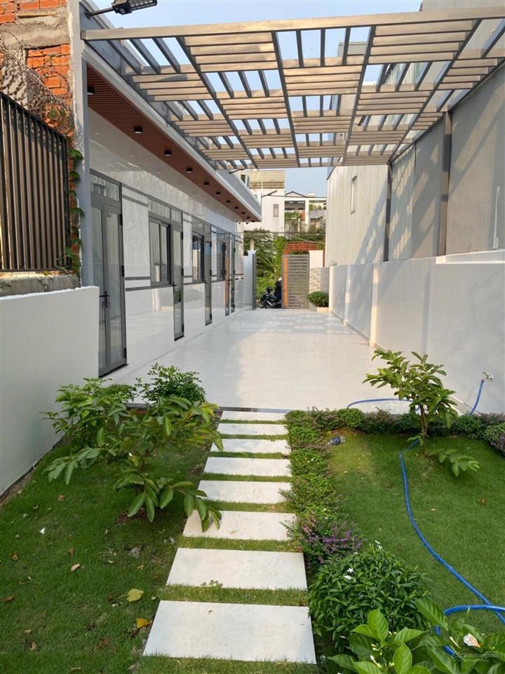 Bán nhà sân vườn 160m2, đường xe hơi, huỳnh tấn phát, 4pn, sân đỗ xe hơi chỉ 6tỷ hơn