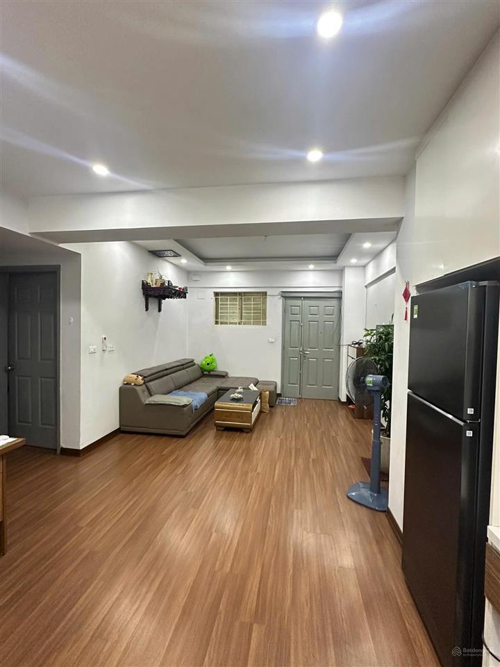 Em bán căn góc chung cư 2pn, 1wc tại chung cư ct1 kđt văn quán, 5,1 tỷ, 72,2m² (nhà như ảnh mô tả)