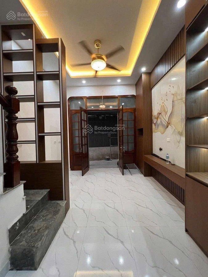 Bán nhà mặt ngõ thịnh quang 20/26m, 6 tầng, 7,7 tỷ có thương lượng